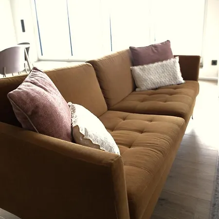 Apartman Peaceful Modern 2 Bedroom Penthouse With View *